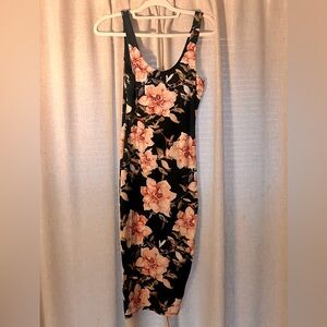 Flowered Dress with pink flowers
